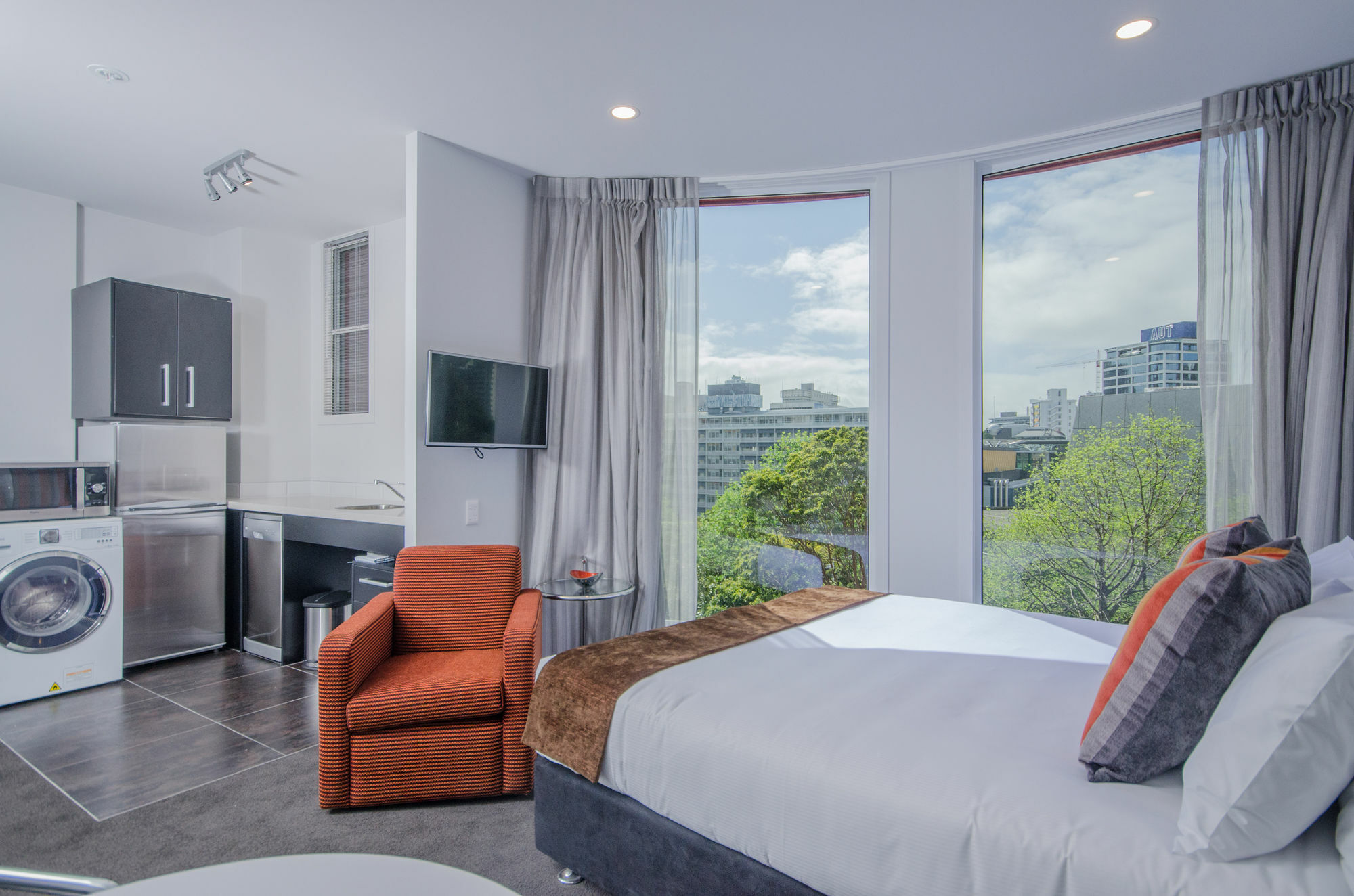 Ramada Suites By Wyndham Auckland - Federal Street 외부 사진